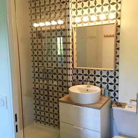 T2 Neuf Acces Direct Grand Balcon Daire Cabourg