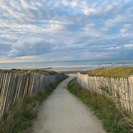 Appartement T2 Neuf Accès Direct Grand Balcon Cabourg