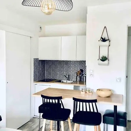 Appartement T2 Neuf Accès Direct Grand Balcon